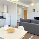 Hgb Beachside Appartement