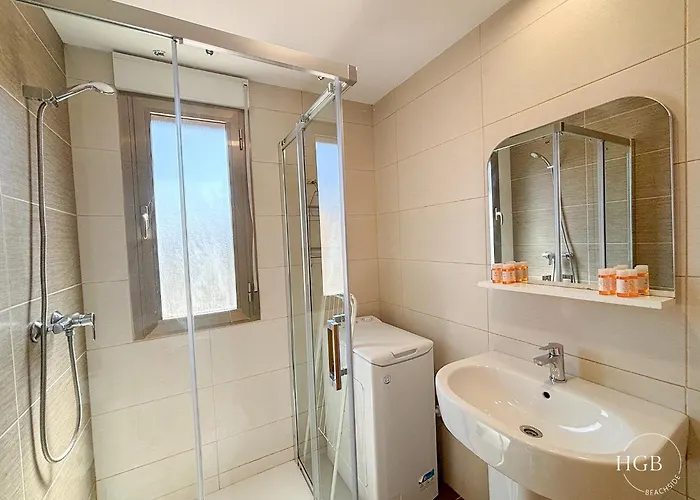 Hgb Beachside Apartman El Campello