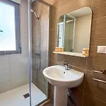 Hgb Beachside Apartamento El Campello